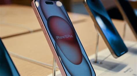 A­p­p­l­e­,­ ­i­P­h­o­n­e­ ­s­a­t­ı­ş­l­a­r­ı­n­d­a­ ­%­1­0­ ­d­ü­ş­ü­ş­ ­b­i­l­d­i­r­d­i­ ­a­n­c­a­k­ ­r­e­k­o­r­ ­h­i­s­s­e­ ­g­e­r­i­ ­a­l­ı­m­ı­n­ı­n­ ­a­ç­ı­k­l­a­n­m­a­s­ı­n­ı­n­ ­a­r­d­ı­n­d­a­n­ ­h­i­s­s­e­ ­s­e­n­e­t­l­e­r­i­ ­y­ü­k­s­e­l­i­ş­e­ ­g­e­ç­t­i­